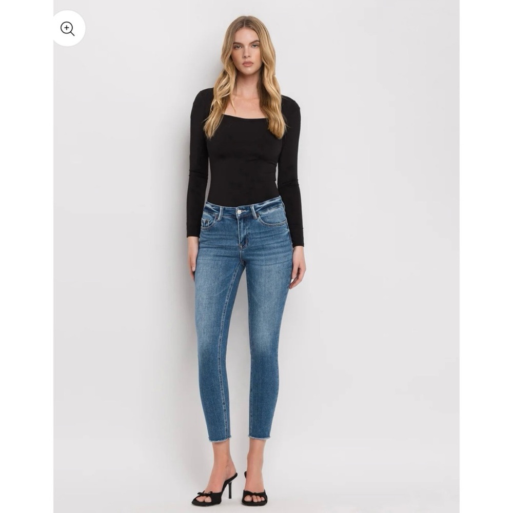 Wolf N Crane - Mid Rise Raw Hem Cropped Skinny Jeans by VERVET